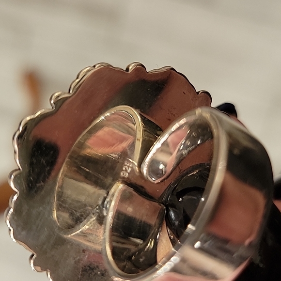 turquoise and silver ring - Picture 2 of 4